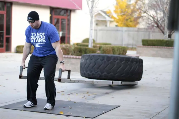 Car Deadlift — posição inicial