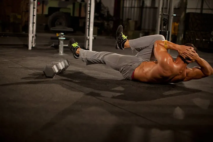 Elbow to Knee — contração