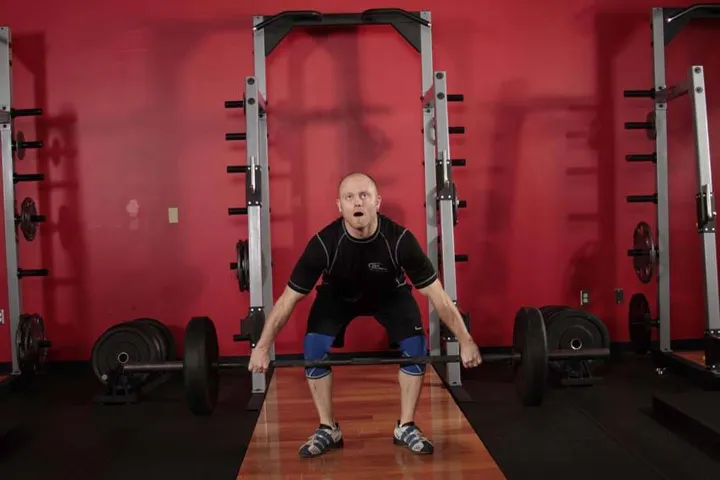Hang Snatch - Below Knees — posição inicial