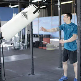 Heavy Bag Thrust — contração