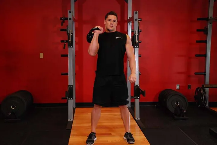 Kettlebell Dead Clean — contração