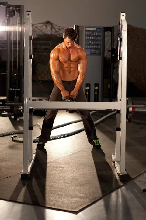 Kettlebell Pirate Ships — contração