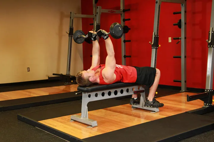 Lying Close-Grip Barbell Triceps Press To Chin — posição inicial