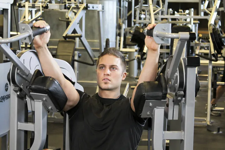 Machine Triceps Extension — contração