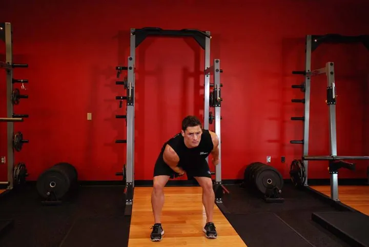 One-Arm Kettlebell Snatch — contração