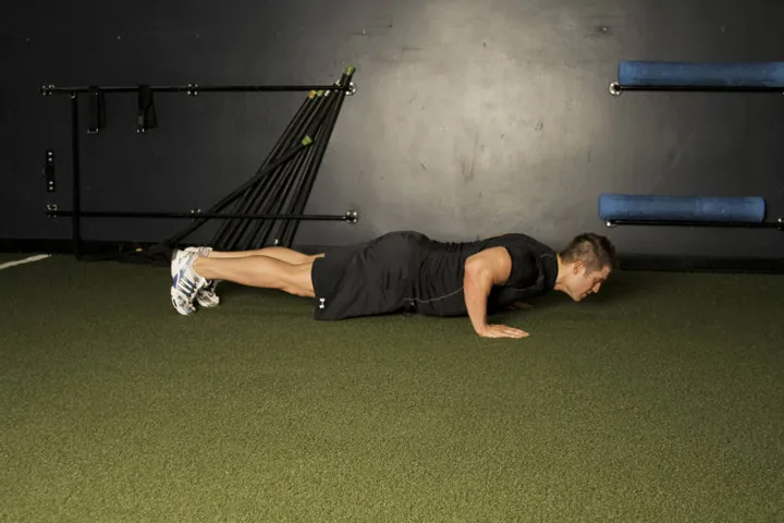 Plyo Push-up — posição inicial