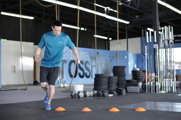 Single-Leg Lateral Hop — posição inicial