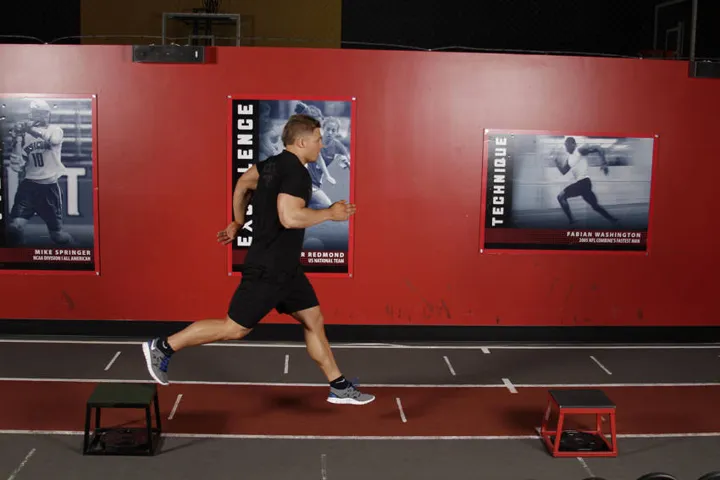 Single-Leg Stride Jump — contração