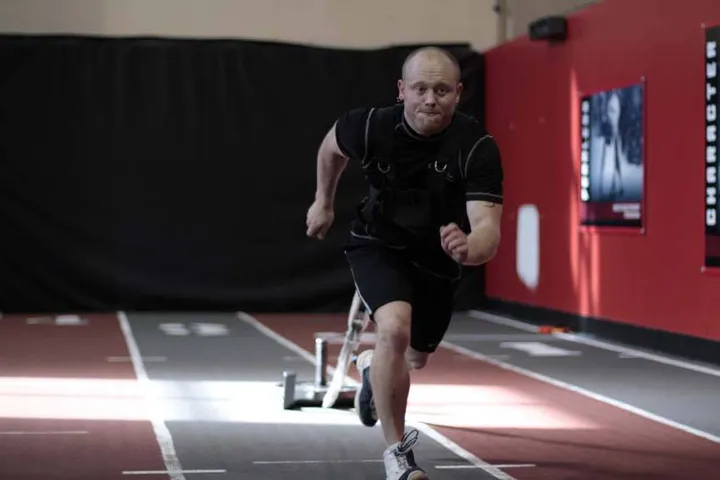 Sled Drag - Harness — contração