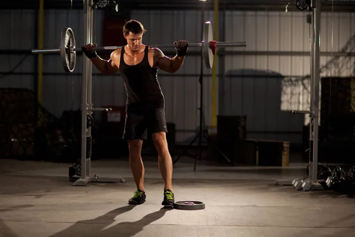 Squat with Plate Movers — posição inicial