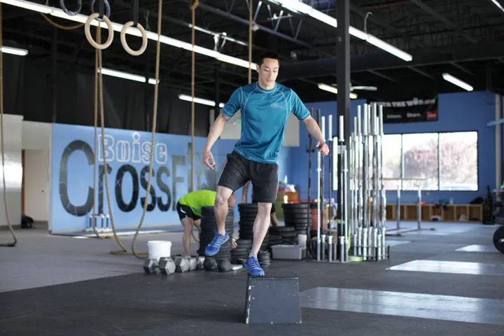 Stride Jump Crossover — contração