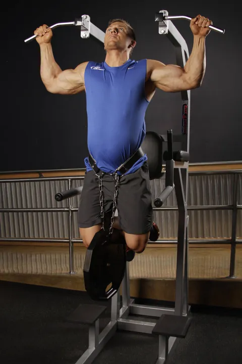 Weighted Pull Ups — contração